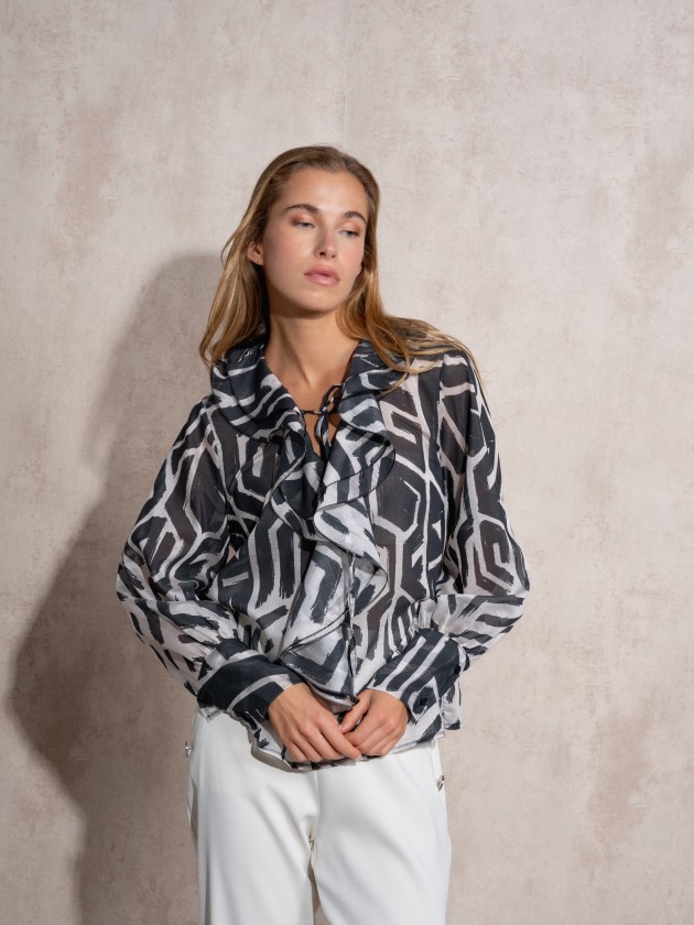 Printed blouse with ruffles