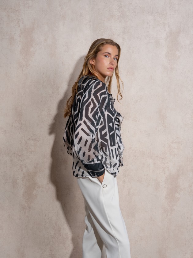 Printed blouse with ruffles