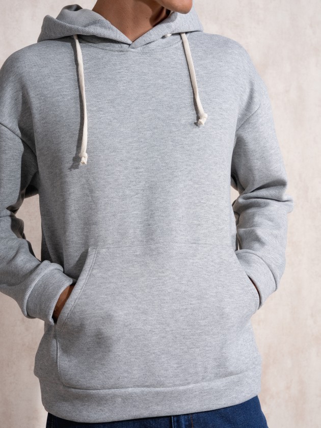 Sweater com capuz