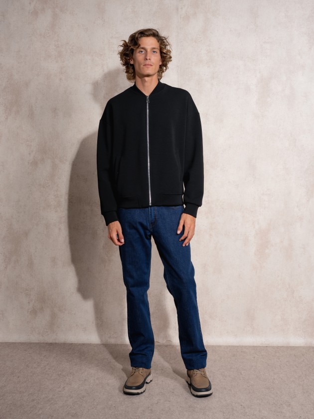 Interlock jacket with zipper