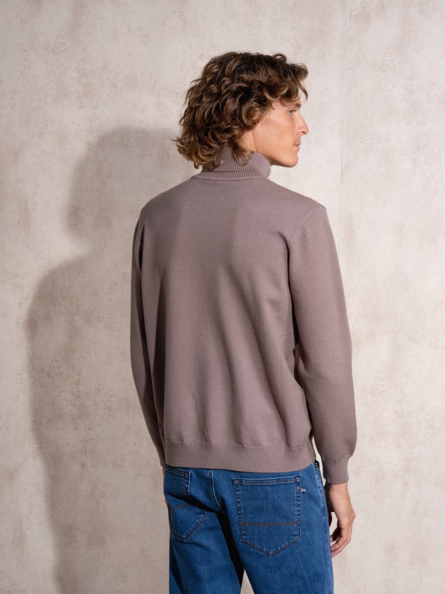 Turtleneck knit sweater