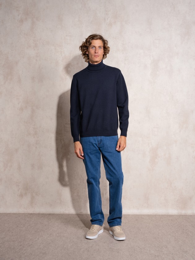 Turtleneck knit sweater