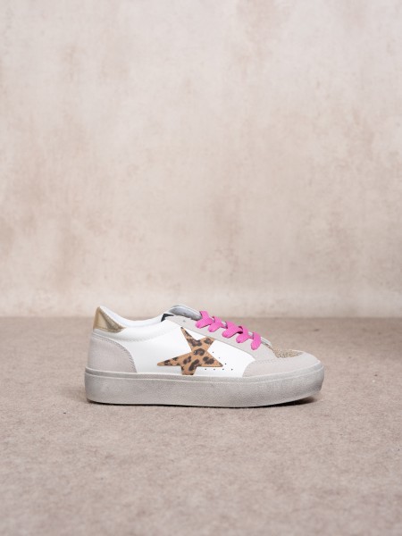 Sneakers with printed and shiny details