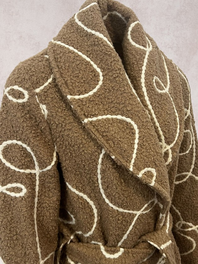 Curly fur effect coat