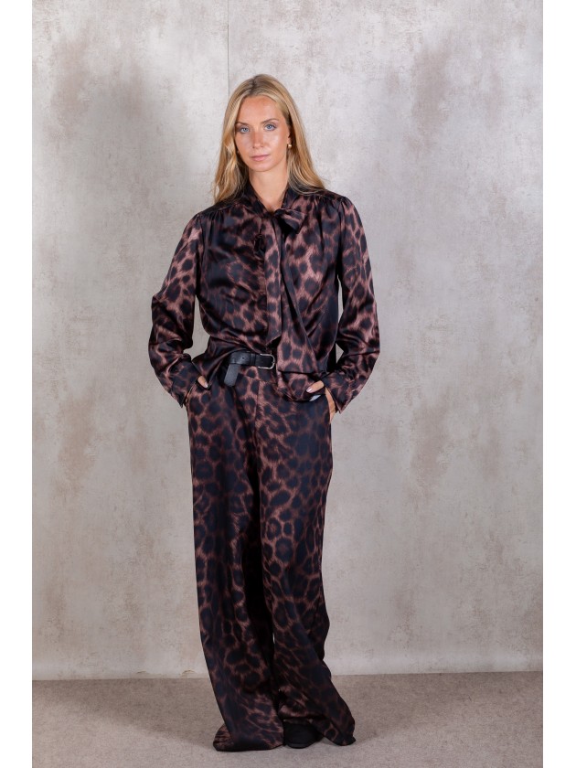 Blusa leopardo 100%pe