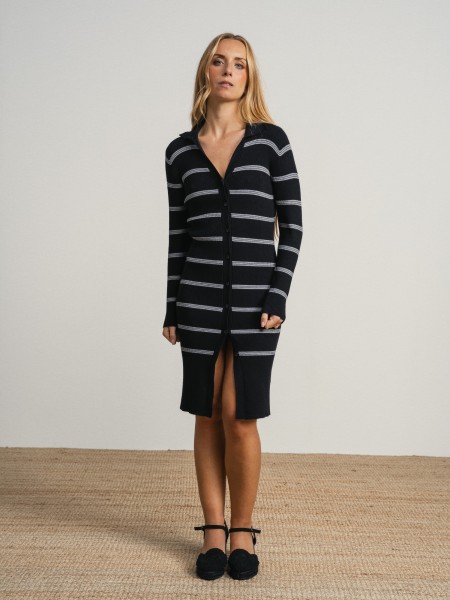 Stripped dress with buttons