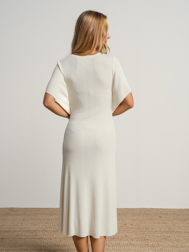 Ribbed knit midi dress