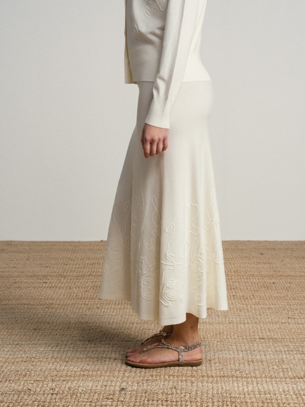 Fine knit skirt and coat set