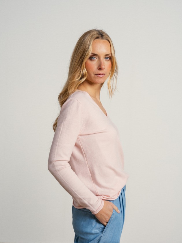 Knitted sweater with a v-neck Knitted sweater with a v-neck