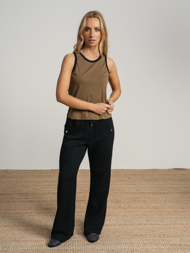 Contrast top Contrast top