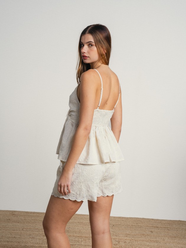 Thin strap top with embroidery