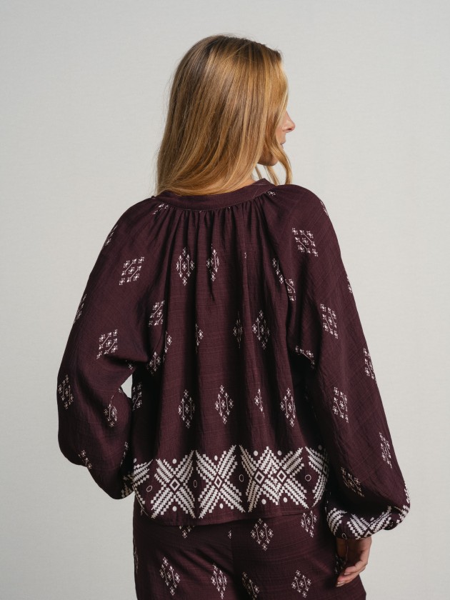 Long-sleeved printed blouse Long-sleeved printed blouse