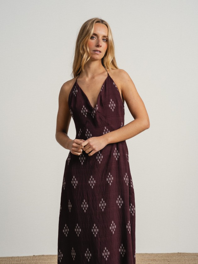 Long printed dress with a v-neck and thin straps