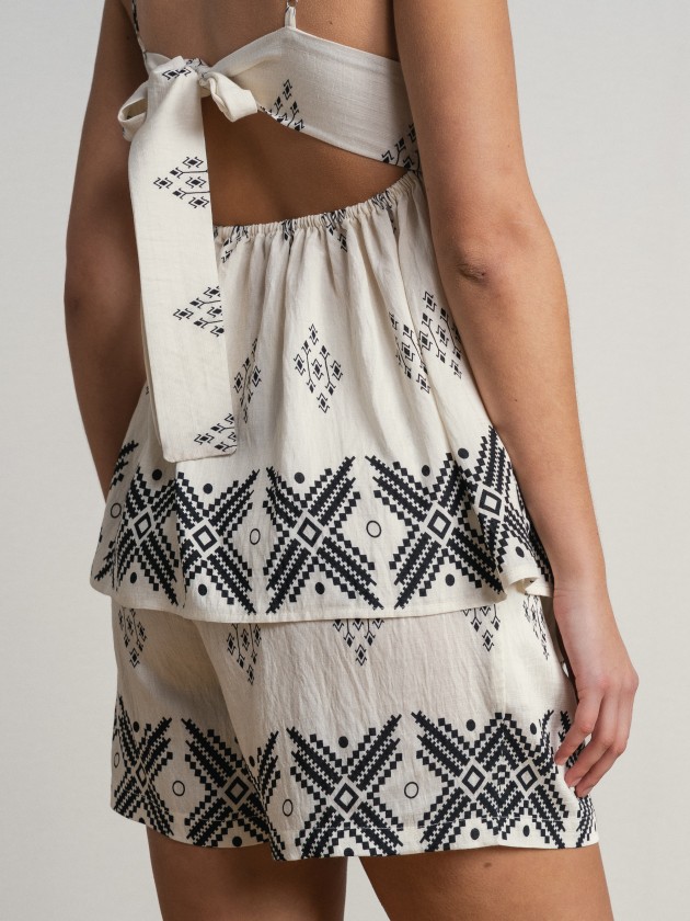 Wide-leg printed shorts Wide-leg printed shorts