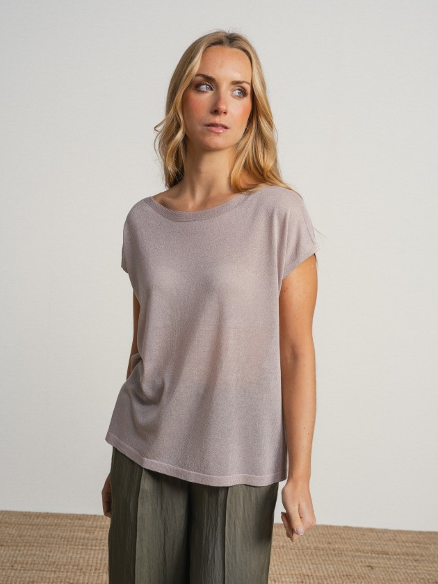Short-sleeved camisole with sheer details Short-sleeved camisole with sheer details