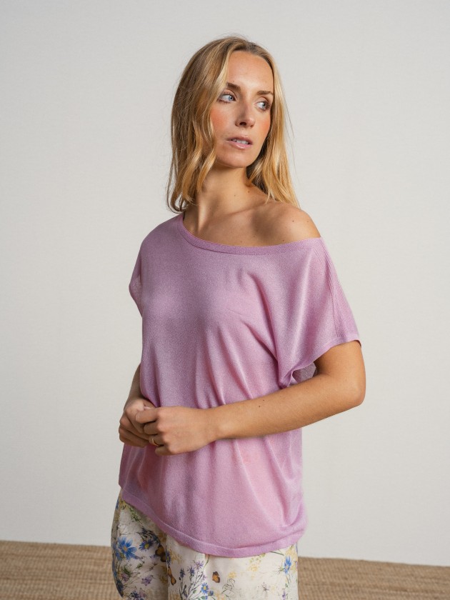 Short-sleeved camisole with sheer details Short-sleeved camisole with sheer details