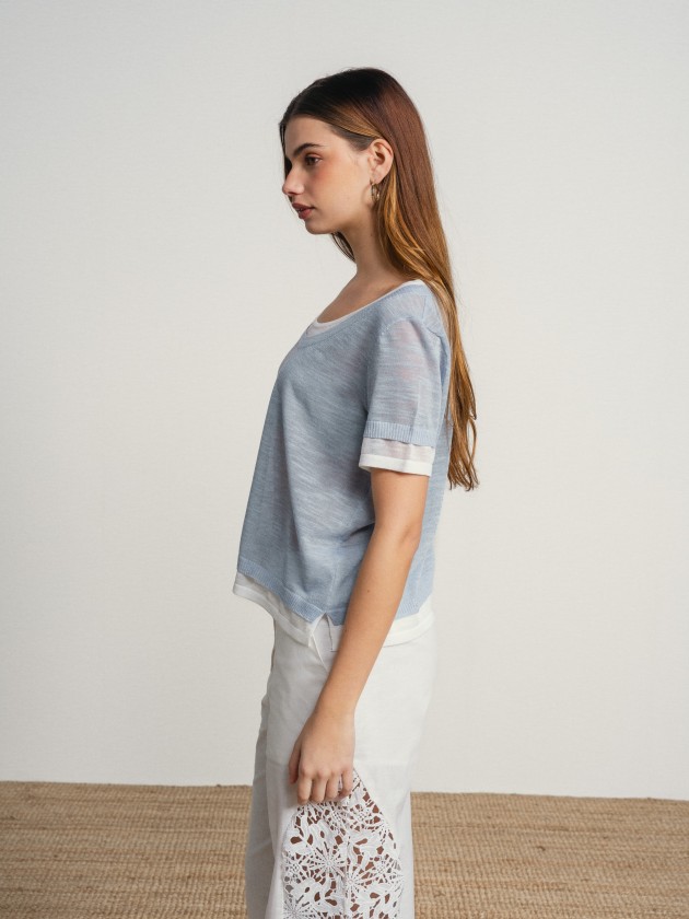 Double contrast short-sleeved camisole with sheer details Double contrast short-sleeved camisole with sheer details