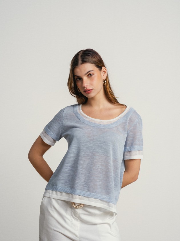 Double contrast short-sleeved camisole with sheer details Double contrast short-sleeved camisole with sheer details