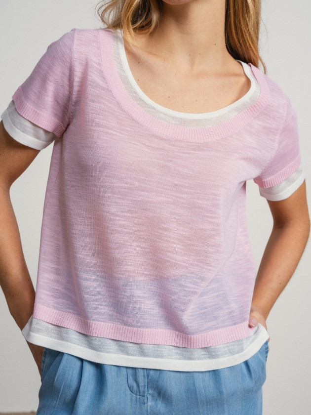 Double contrast short-sleeved camisole with sheer details Double contrast short-sleeved camisole with sheer details