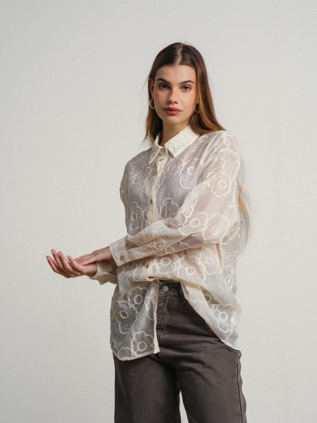 Embroidered shirt with flowers and sequins, with a sheer fin Embroidered shirt with flowers and sequins, with a sheer fin