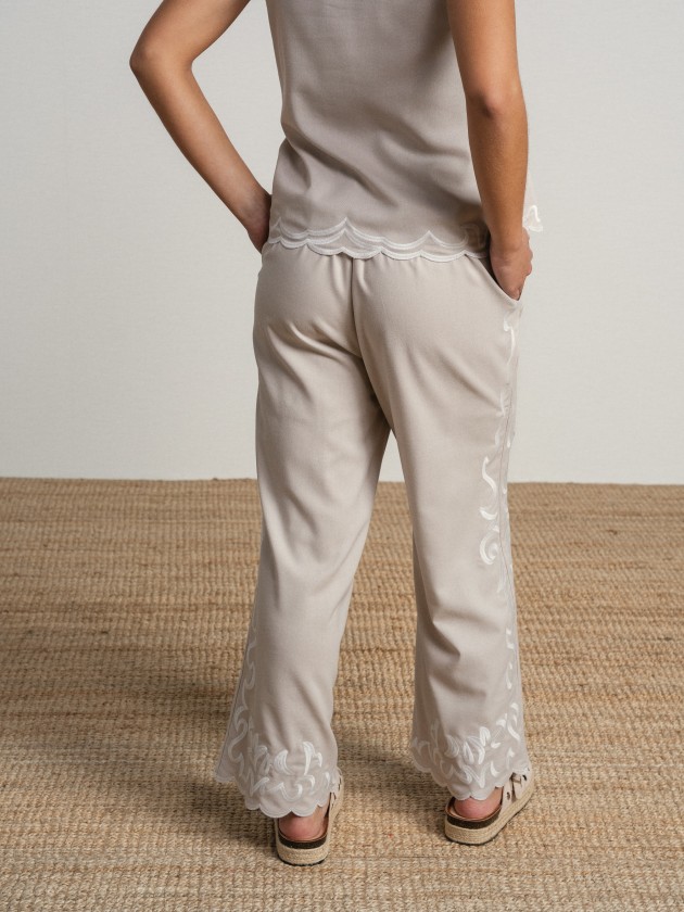 Wide-leg trousers with embroidery Wide-leg trousers with embroidery