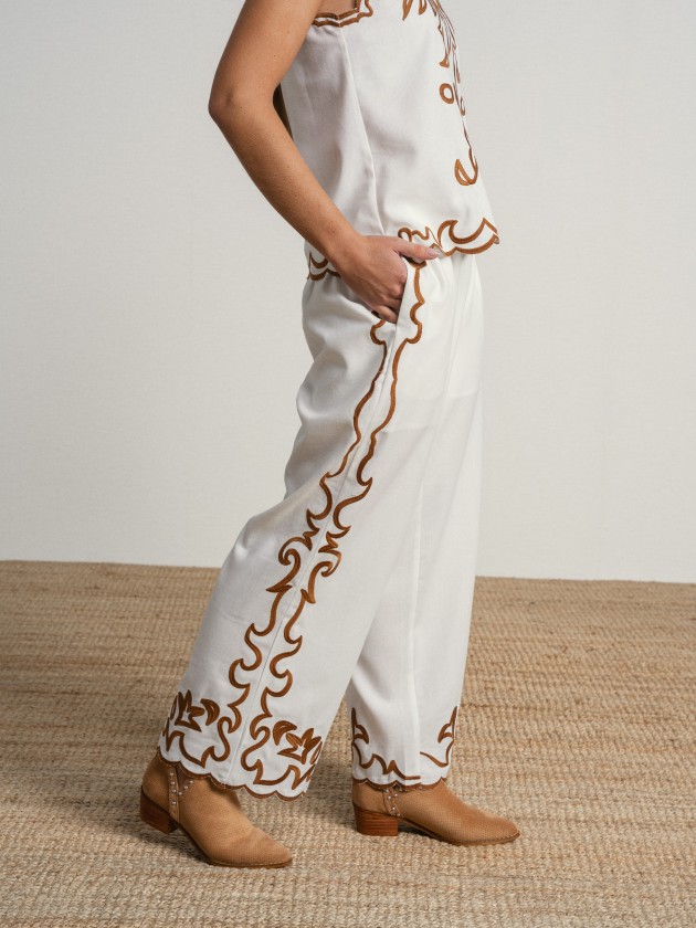 Wide-leg trousers with embroidery Wide-leg trousers with embroidery