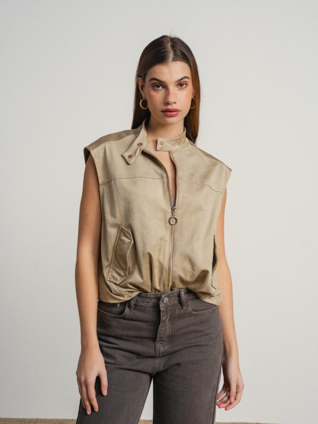 Vest with pockets Vest with pockets