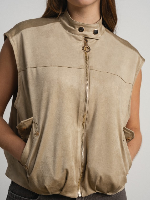 Vest with pockets Vest with pockets