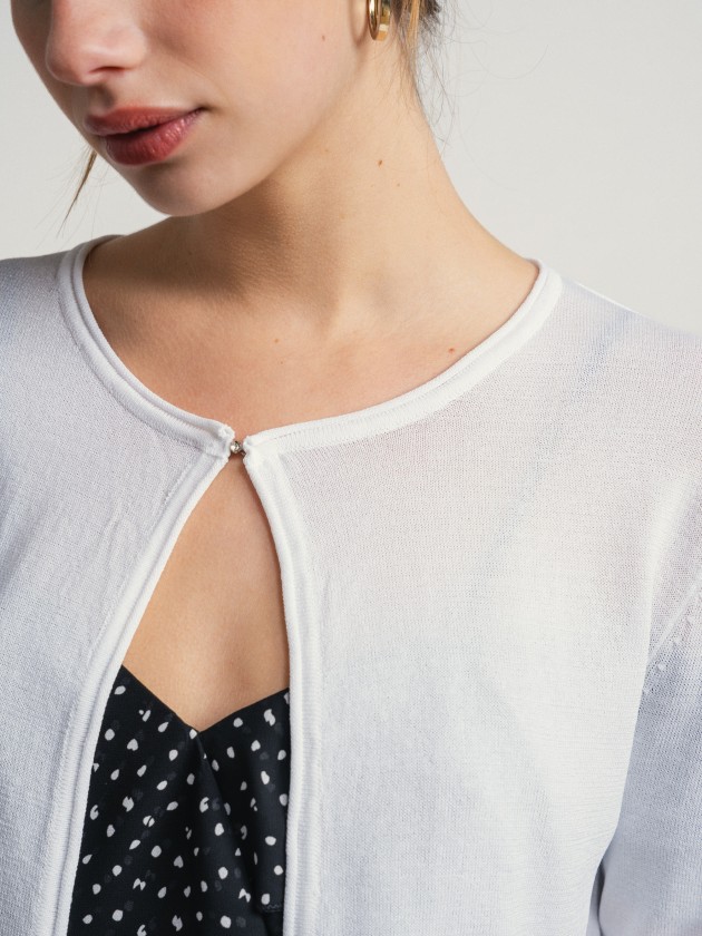 Jacket with button and two transparent stripes. Jacket with button and two transparent stripes.
