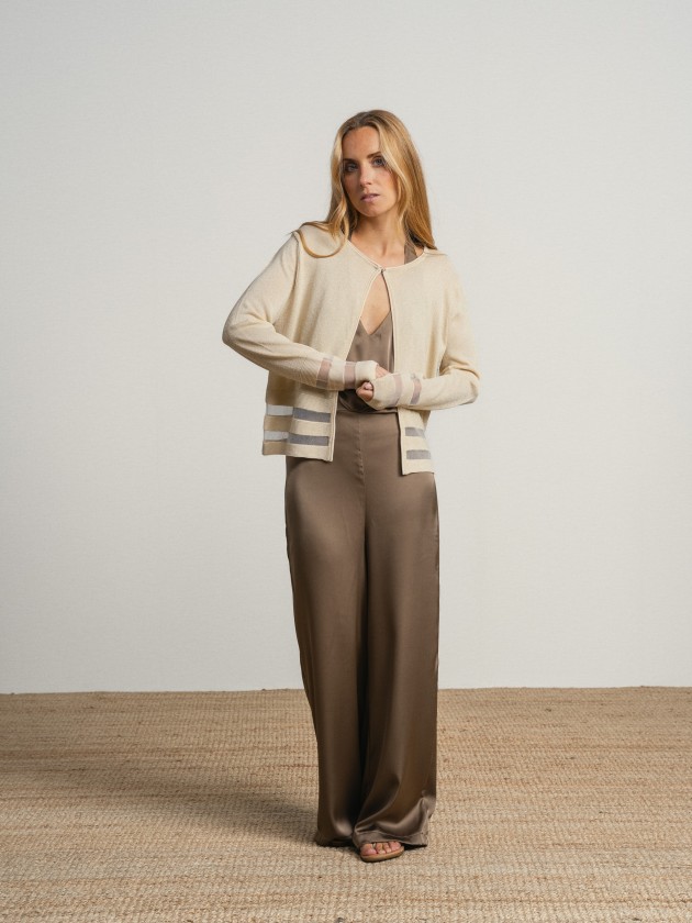 Jacket with button and two transparent stripes. Jacket with button and two transparent stripes.