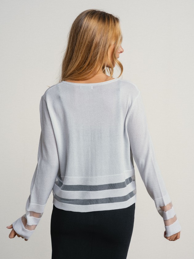 Jacket with button and two transparent stripes.
