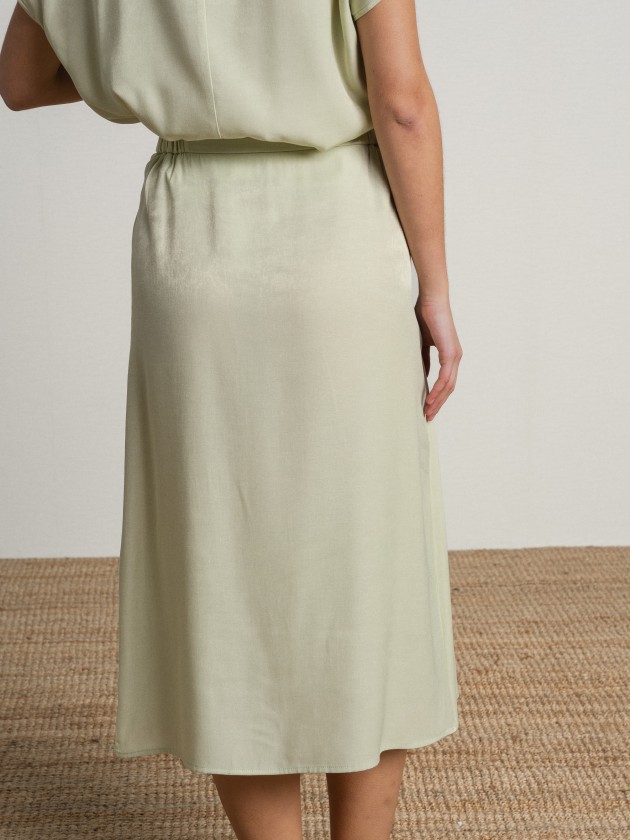 Midi skirt with side tie. Midi skirt with side tie.