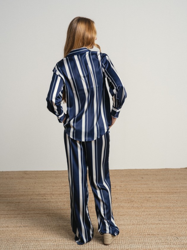 Striped shirt Striped shirt