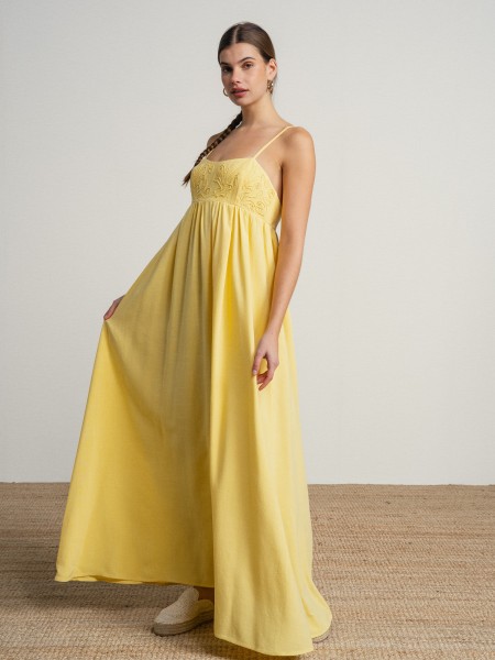 Flowy maxi dress with embroidery.