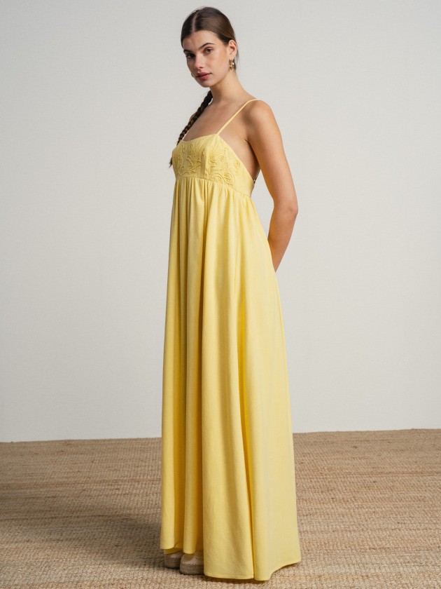Flowy maxi dress with embroidery.