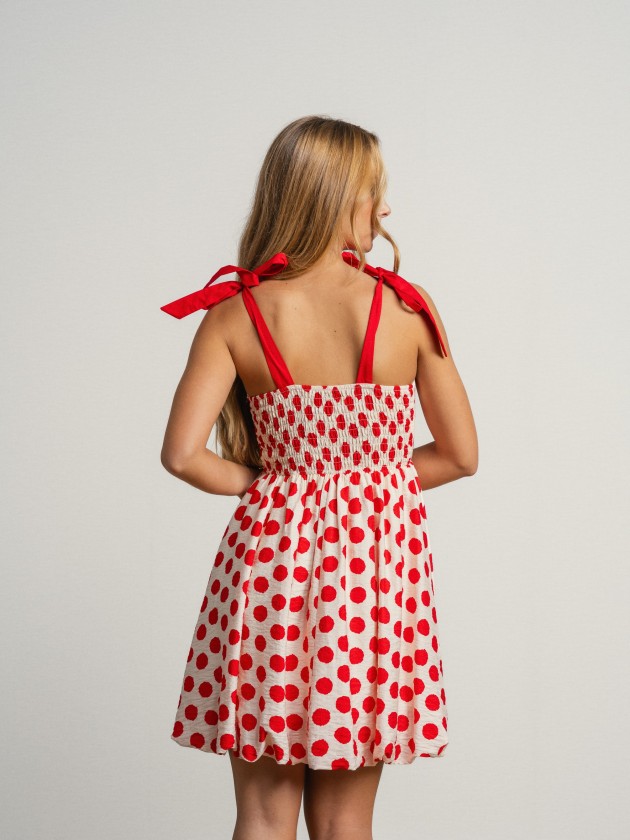 Dress with polka dots in a balloon