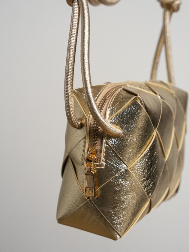 Shoulder bag