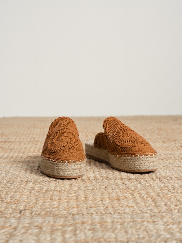 Embroidered clog Embroidered clog