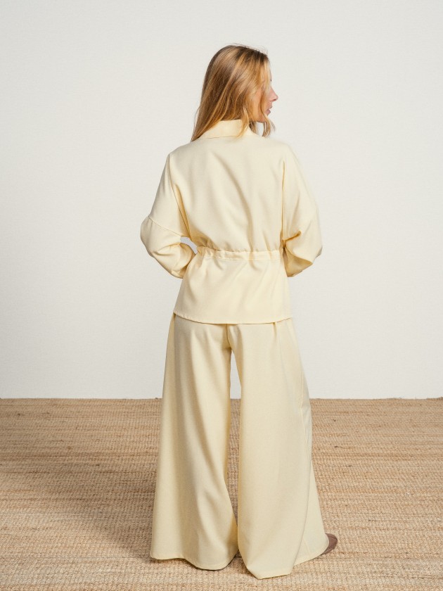 Pants and shirt set with elastic waistband