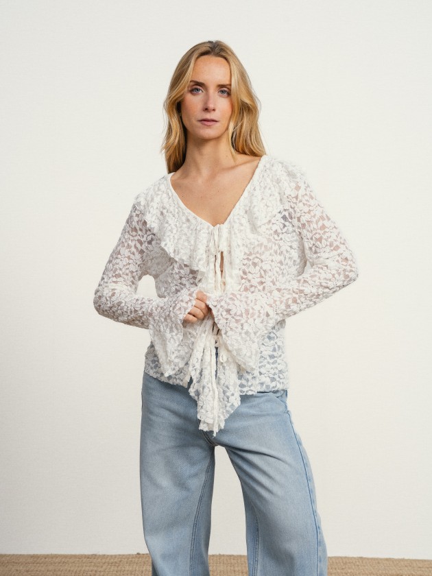 Coat with lace and bows
