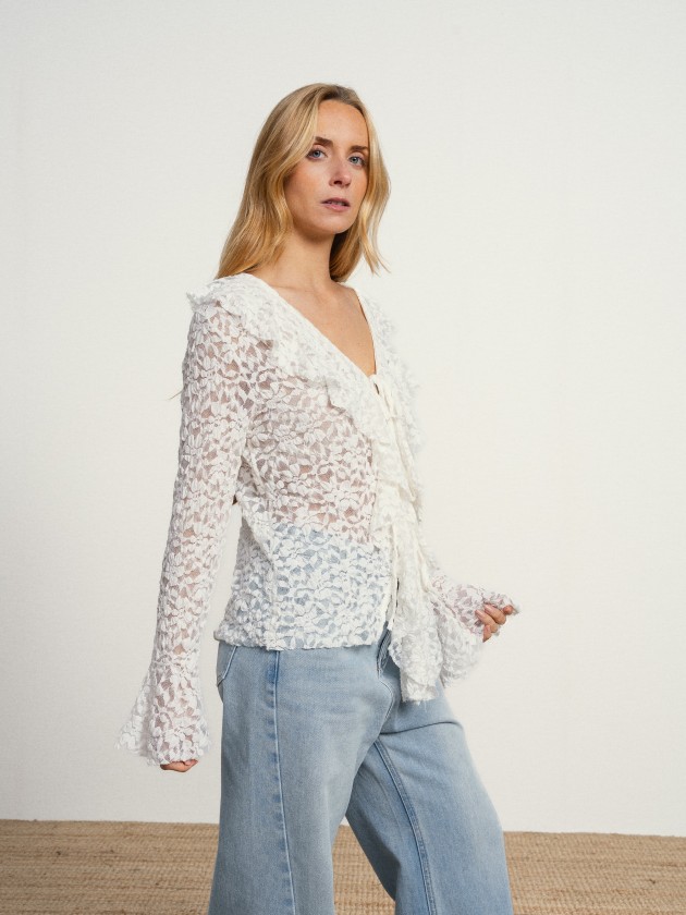 Coat with lace and bows