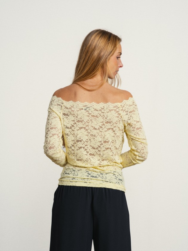 Off-the-shoulder lace camisole Off-the-shoulder lace camisole