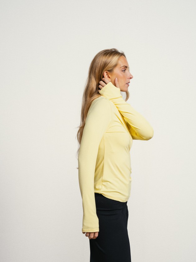 Asymmetrical top Asymmetrical top