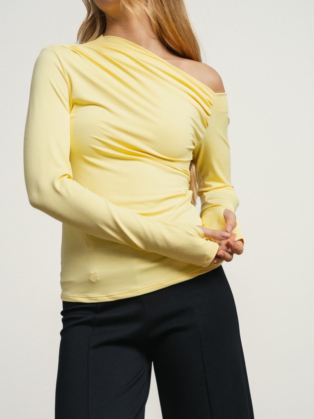Asymmetrical top Asymmetrical top