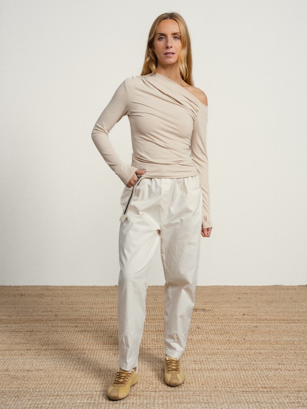 Asymmetrical top Asymmetrical top