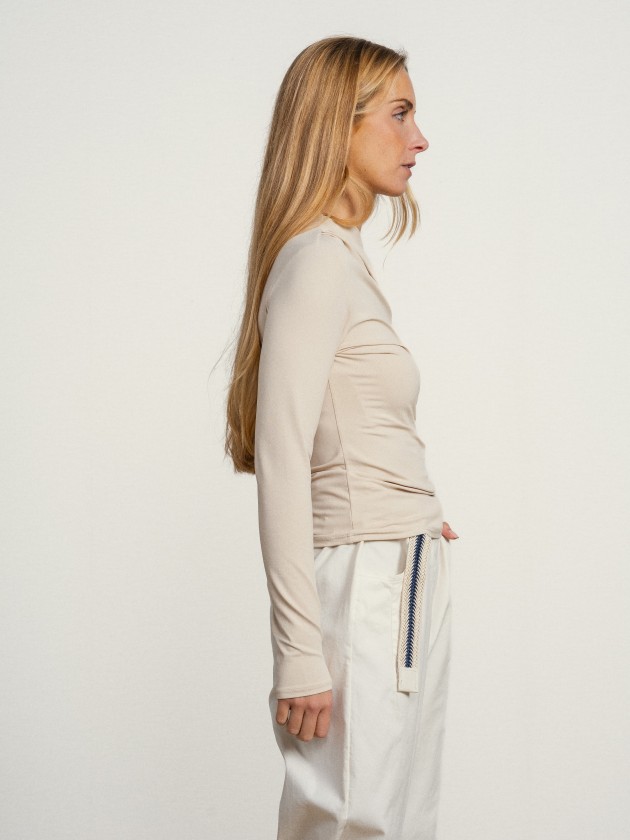 Asymmetrical top Asymmetrical top