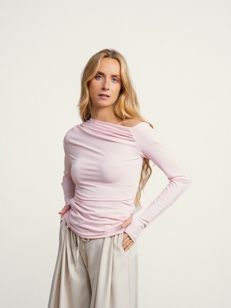 Asymmetrical top