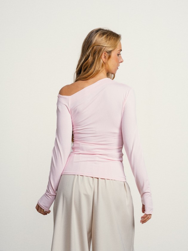 Asymmetrical top Asymmetrical top