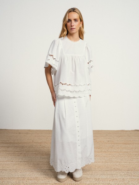 Cotton skirt with embroidery