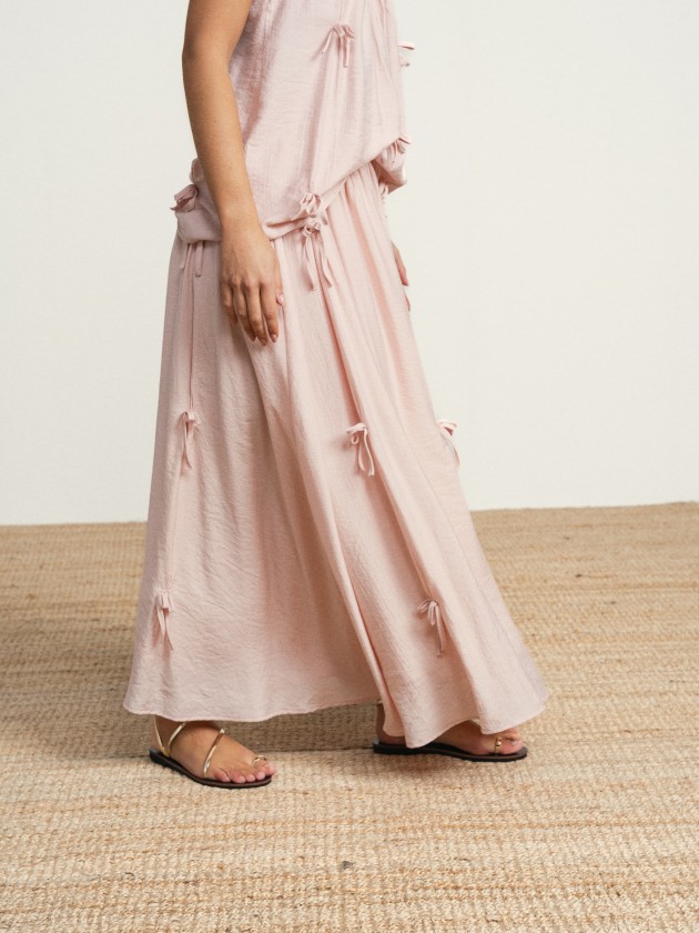 Skirt with bows